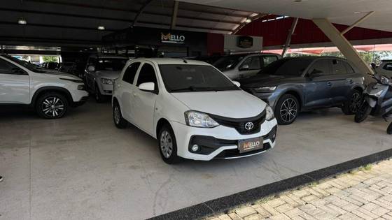 TOYOTA ETIOS 1.3 X 16V FLEX 4P MANUAL